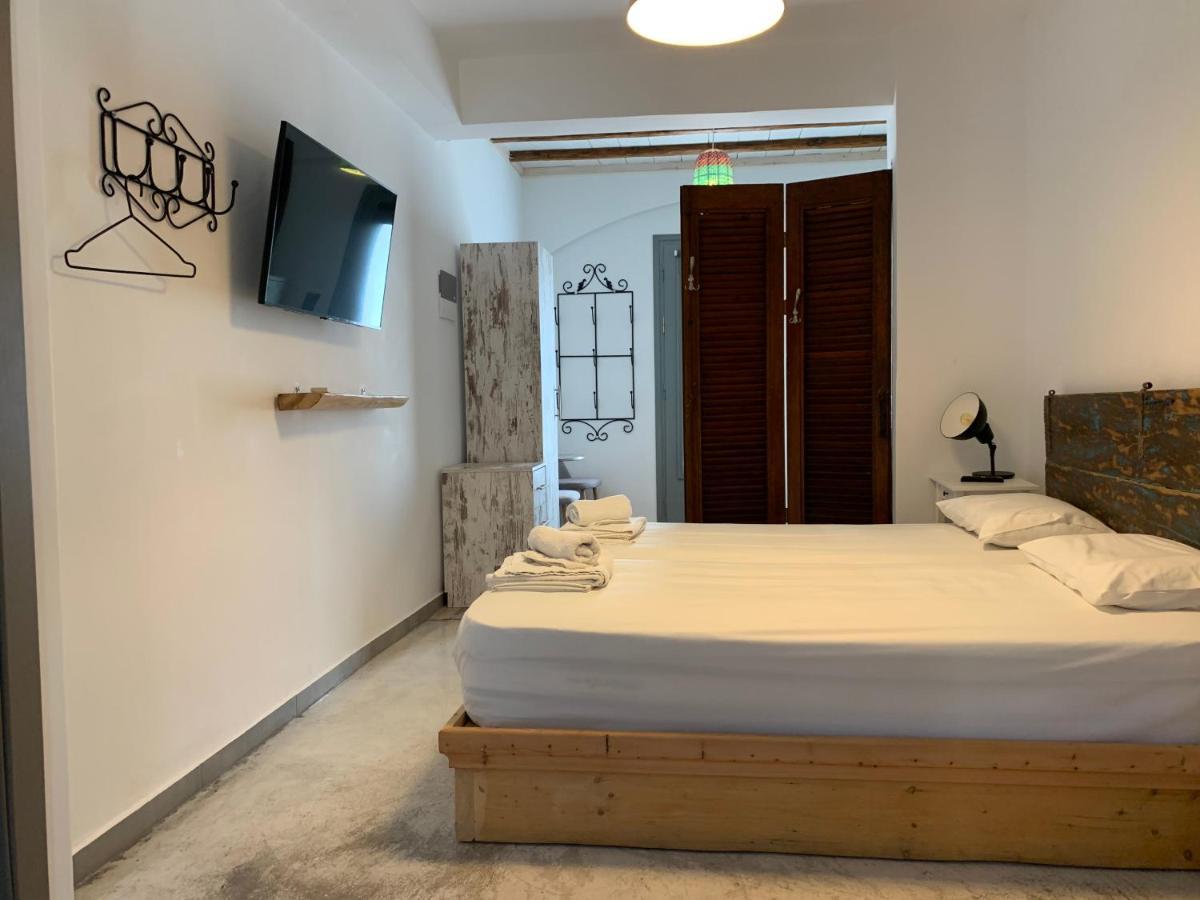 Appartamento Condillia Central Spétses Esterno foto